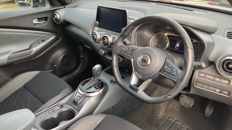 Nissan Juke 1.0 DiG-T 114 Tekna 5dr DCT Petrol Hatchback